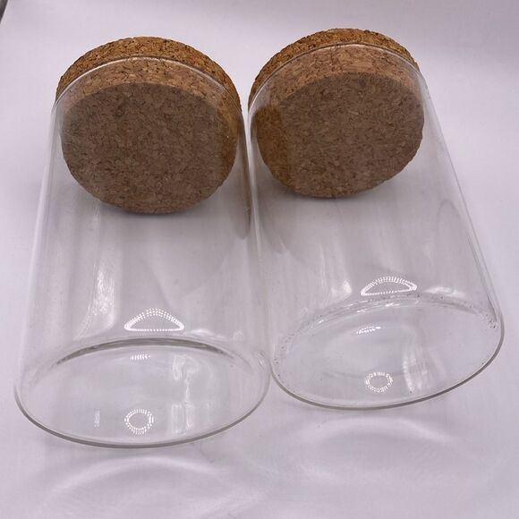 Small Glass Jars (2) - Picture 3 of 4